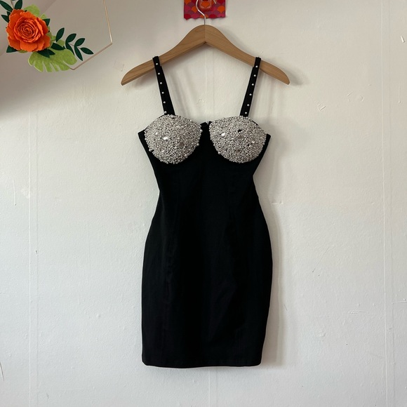 Greenlight Dresses & Skirts - EUC VTG Pearl Mermaid cocktail mini dress 90s black pearls seashell bra